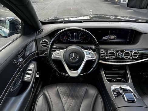 Used 2018 Mercedes-Benz S 560 4MATIC Sedan image 14