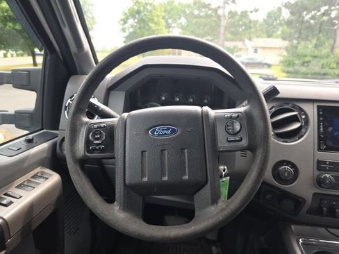 Used 2016 Ford F250 XLT w/ FX4 Off-Road Package AWD/4WD image 15