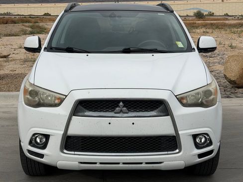 Used 2011 Mitsubishi Outlander Sport SE image 3