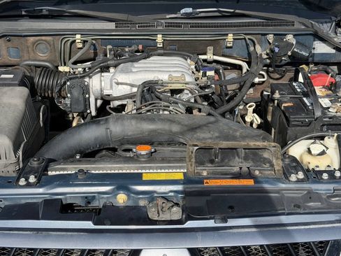 Used 2006 Mitsubishi Montero Limited AWD/4WD image 30