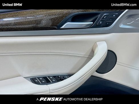 Used 2019 BMW X3 sDrive30i w/ Executive Package RWD image 3