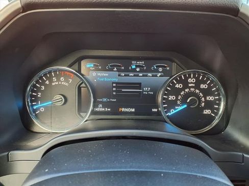 Certified 2018 Ford F150 Lariat AWD/4WD image 23