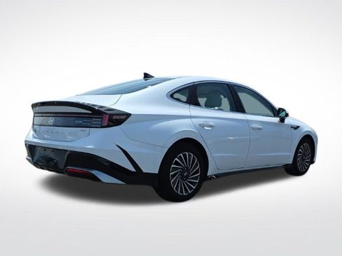 Used 2025 Hyundai Sonata SEL FWD image 5