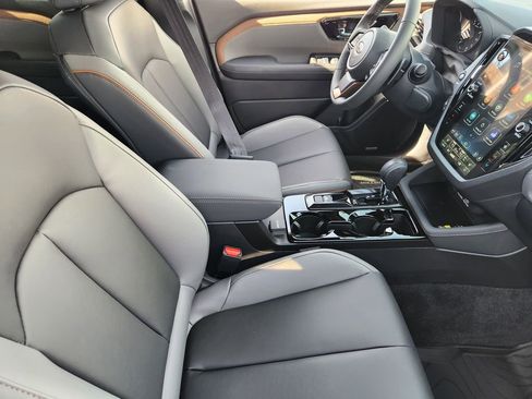 New 2026 Subaru Forester Sport AWD/4WD image 10