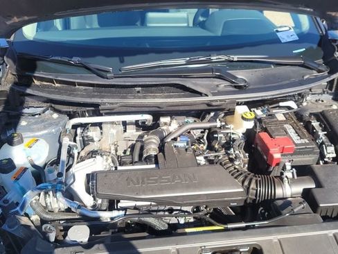 New 2026 Nissan Rogue SV FWD image 10