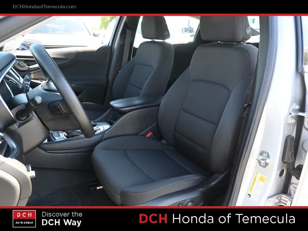 Used 2018 Chevrolet Malibu Hybrid FWD image 18