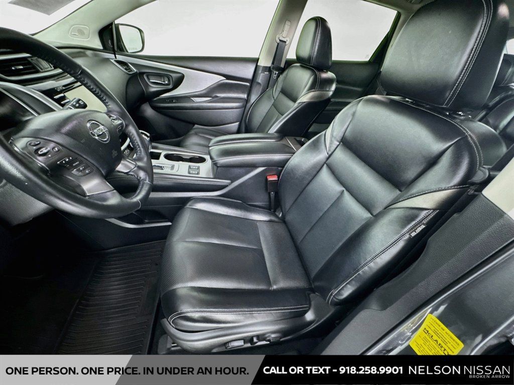Used 2020 Nissan Murano SL w/ Moonroof Package FWD image 22