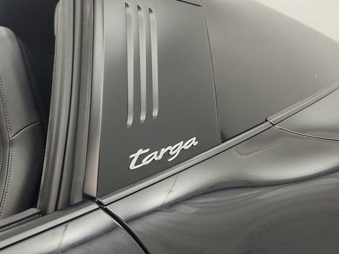 Used 2022 Porsche 911 Targa 4S AWD/4WD image 20