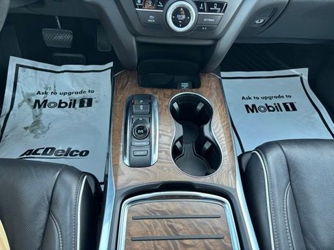 Used 2020 Acura MDX SH-AWD w/ Advance Package image 16