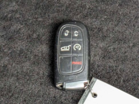 Used 2014 Jeep Cherokee Trailhawk w/ Comfort/Convenience Group image 35