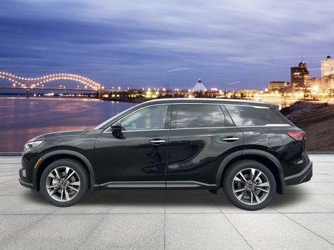 Used 2025 INFINITI QX60 Luxe image 2