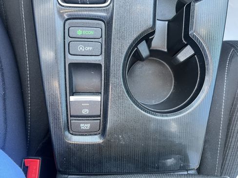 Used 2022 Honda Civic LX image 26