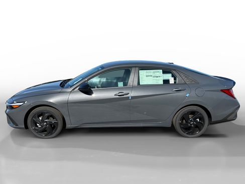 New 2026 Hyundai Elantra Sport image 2