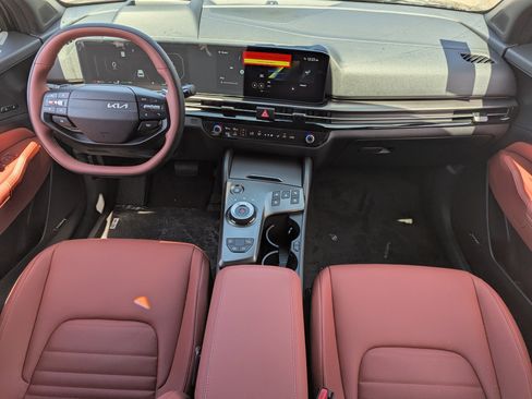 New 2026 Kia Sportage SX Prestige image 12