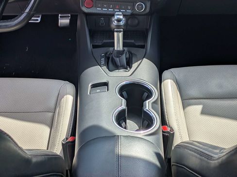 Used 2024 Ford Mustang Premium RWD image 17