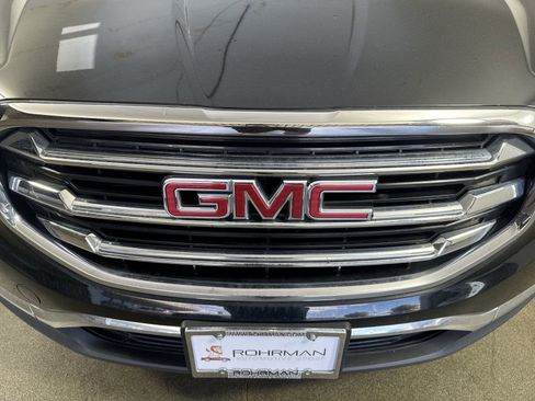 Used 2020 GMC Terrain SLT image 25