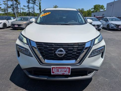 Used 2023 Nissan Rogue SV AWD/4WD image 8