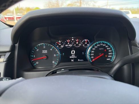Used 2018 GMC Yukon Denali AWD/4WD image 9
