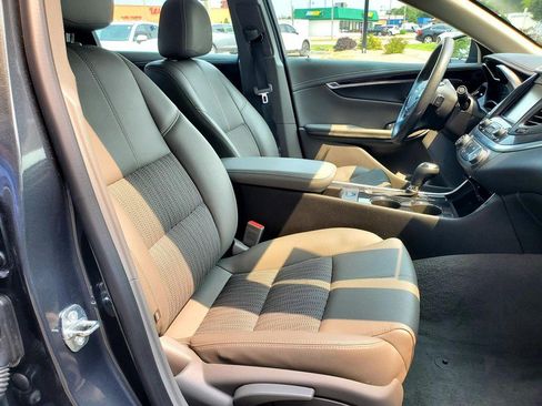 Used 2019 Chevrolet Impala LS FWD image 12