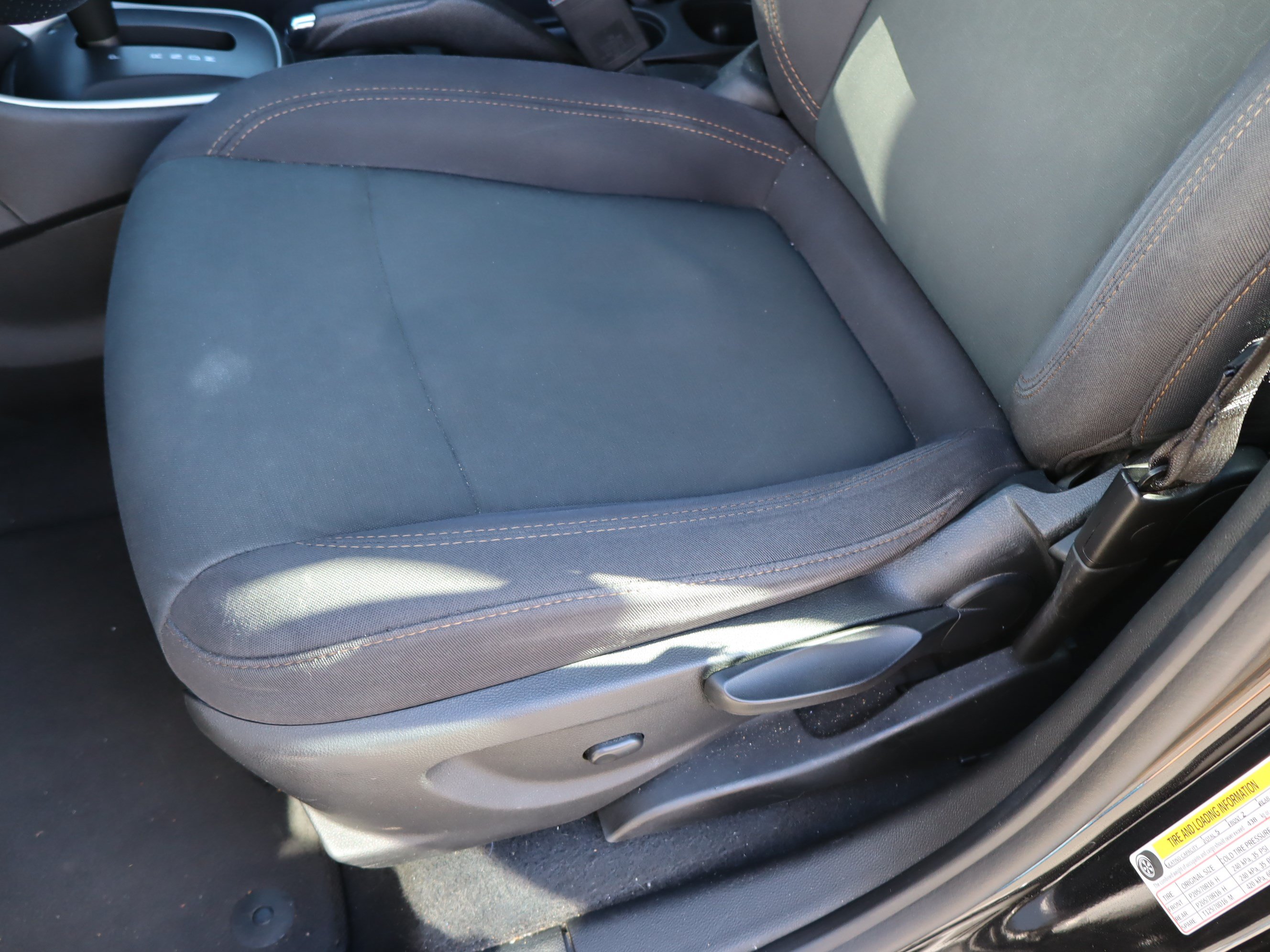 Used 2018 Chevrolet Trax LS FWD image 17