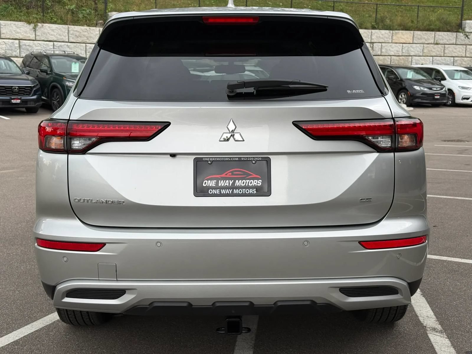 Used 2024 Mitsubishi Outlander Ralliart AWD/4WD image 4