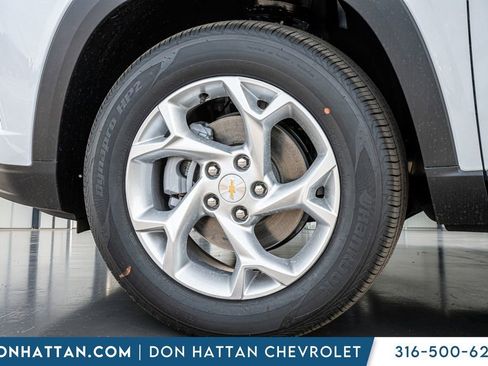 New 2026 Chevrolet Trax LS image 34