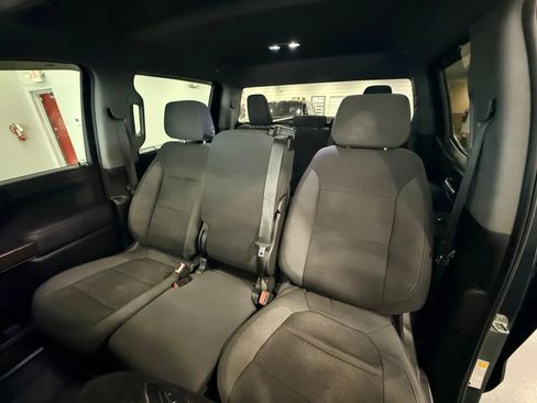 Used 2021 GMC Sierra 1500 SLE image 9