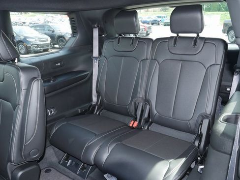 New 2025 Jeep Grand Cherokee L Limited w/ Luxury Tech Group II image 28