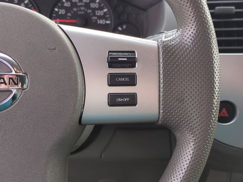 Used 2020 Nissan Frontier SV image 19