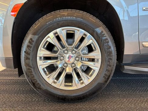 Used 2022 GMC Yukon Denali AWD/4WD image 12