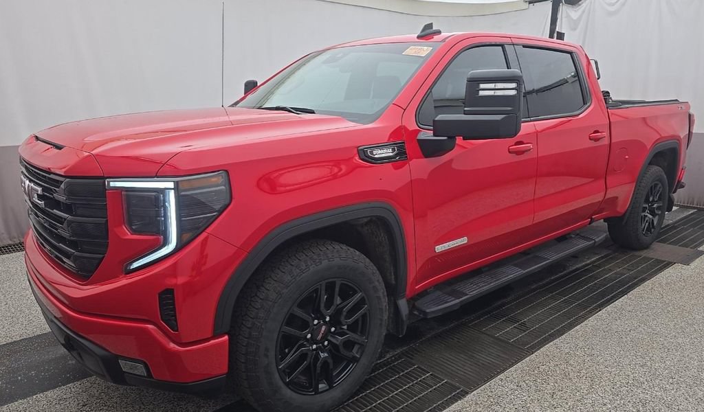 Used 2025 GMC Sierra 1500 Elevation w/ X31 Off-Road Package AWD/4WD image 1