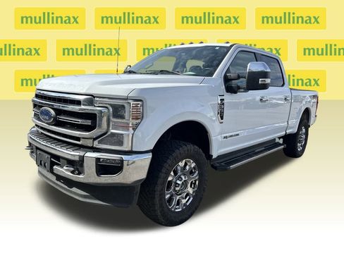 Used 2022 Ford F350 Lariat w/ Lariat Ultimate Package image 4