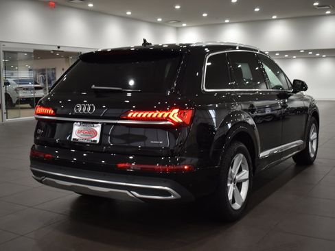 Used 2022 Audi Q7 3.0T Premium w/ Convenience Package image 11