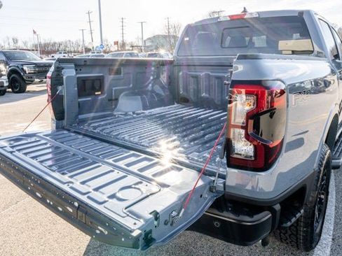 New 2025 Ford Ranger Lariat w/ FX4 Off-Road Package image 8