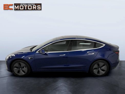 Used 2018 Tesla Model 3 Long Range RWD image 3