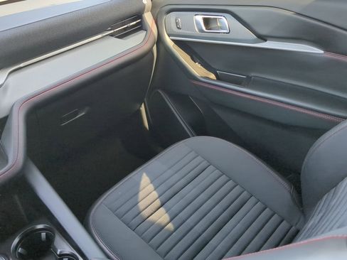 New 2026 Ford Explorer ST-Line image 56