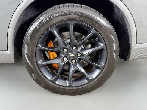 Used 2023 Dodge Durango R/T w/ Hemi Orange Plus Package AWD/4WD image 33
