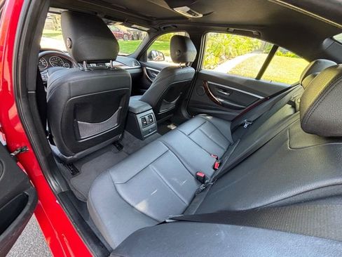 Used 2017 BMW 330i Sedan RWD image 34