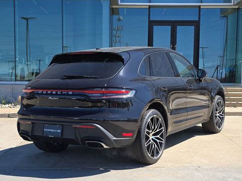 New 2026 Porsche Macan AWD/4WD image 7