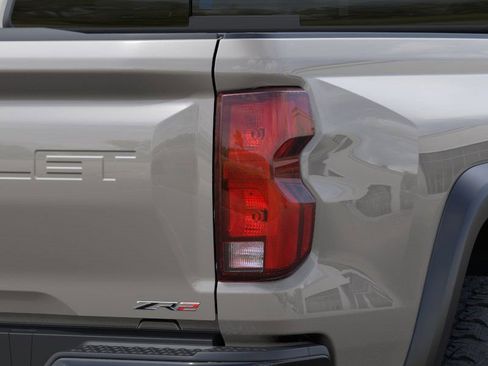 New 2026 Chevrolet Colorado ZR2 w/ Technology Package image 11