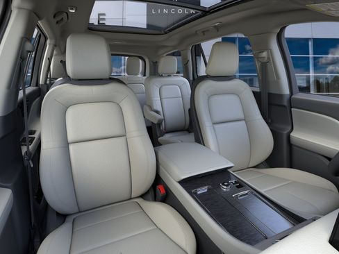 New 2026 Lincoln Aviator Reserve w/ Jet Appearance Package AWD/4WD image 10