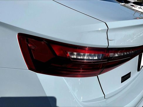 Used 2025 Volkswagen Jetta SE w/ Black Wheel Package image 29