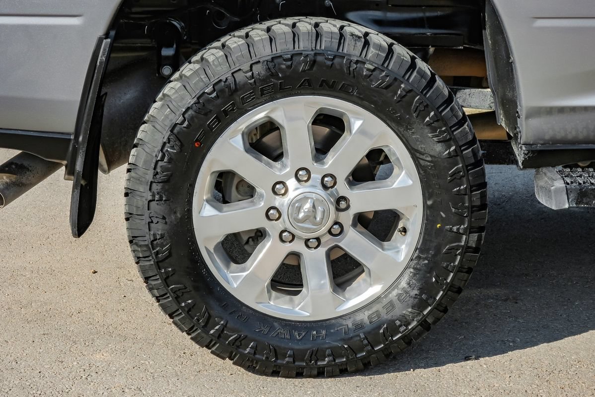 Used 2024 RAM 2500 Big Horn w/ Safety Group AWD/4WD image 59