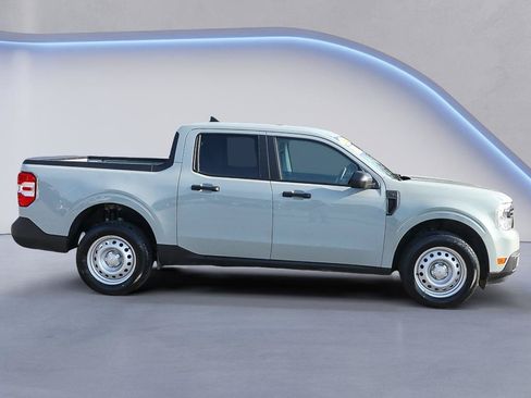 Certified 2022 Ford Maverick XL FWD image 9