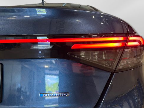 Used 2025 Honda Accord EX-L image 45