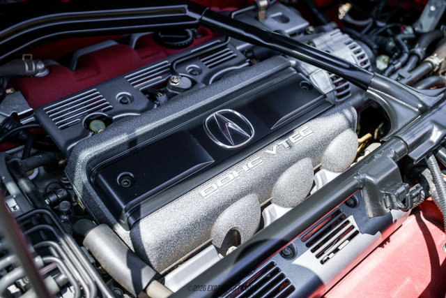 Used 2004 Acura NSX T RWD image 31