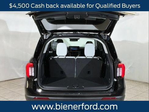 New 2026 Ford Explorer Platinum w/ LUX Leather Package AWD/4WD image 21