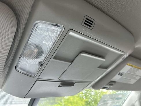 Used 2016 Toyota Tundra SR5 AWD/4WD image 38