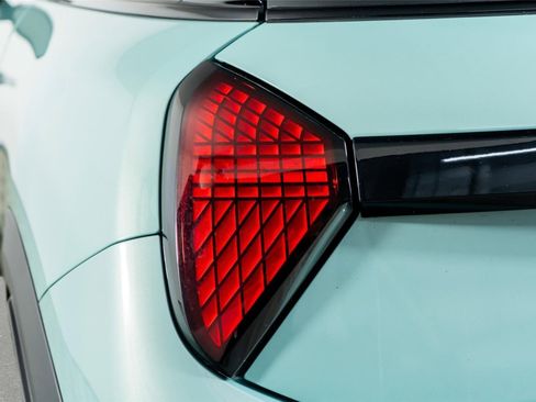 Used 2025 MINI Cooper S image 12