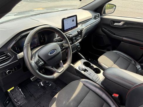 Used 2024 Ford Escape ST-Line FWD image 17